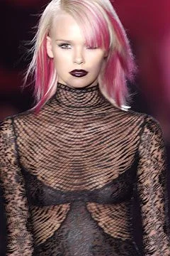 Look 17